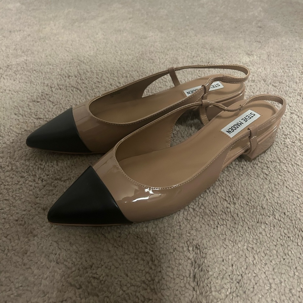 Steve Madden Women's Tan and Black Slingback Flats